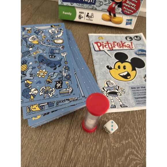 Pictureka Disney Edition 2009 Hasbro Parker Brothers Family Board Game COMPLETE - Picture 2 of 5